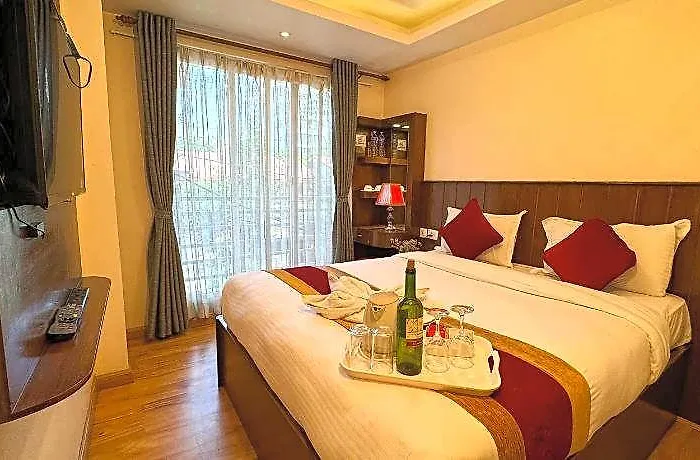 Abi Hotel