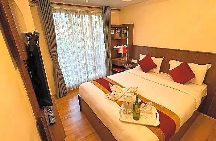 Abi Hotel
