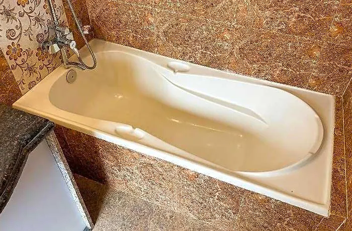 Abi Hotel